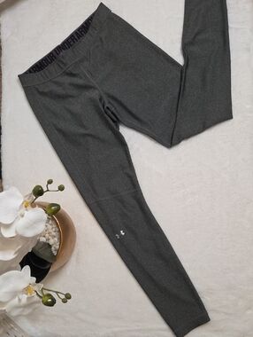 Under Armour Dark Gray Athletic Leggings